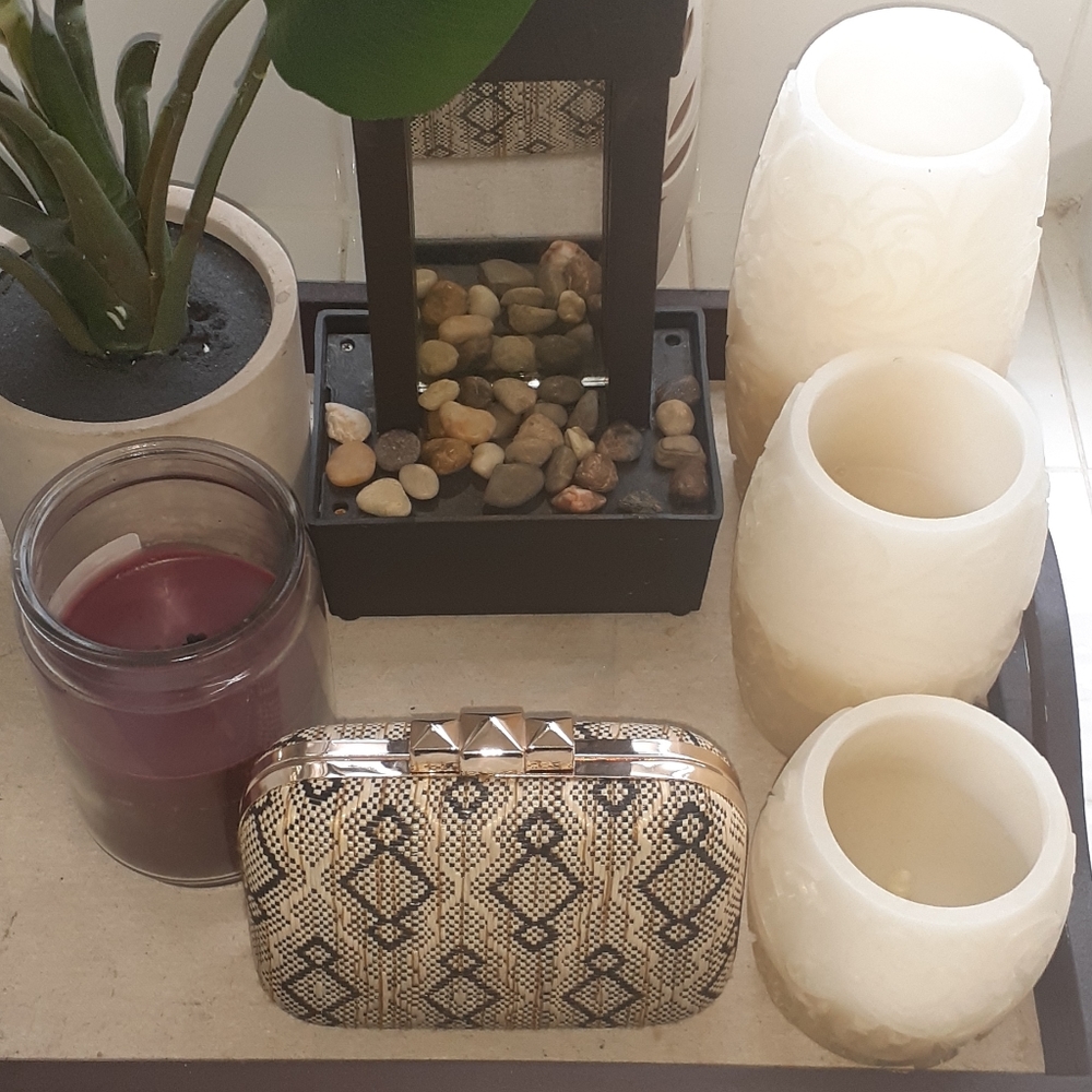 Clutch purse